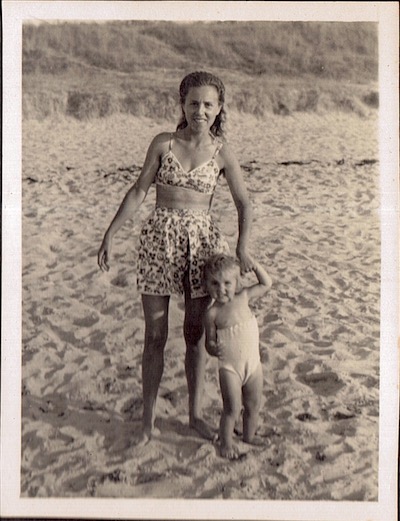 Mauricette et Marie-Laure-1947